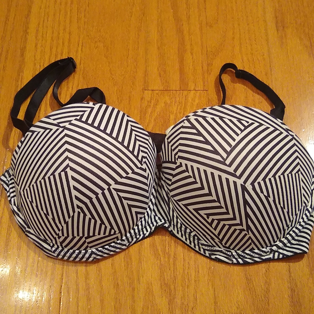 Victoria secret bra